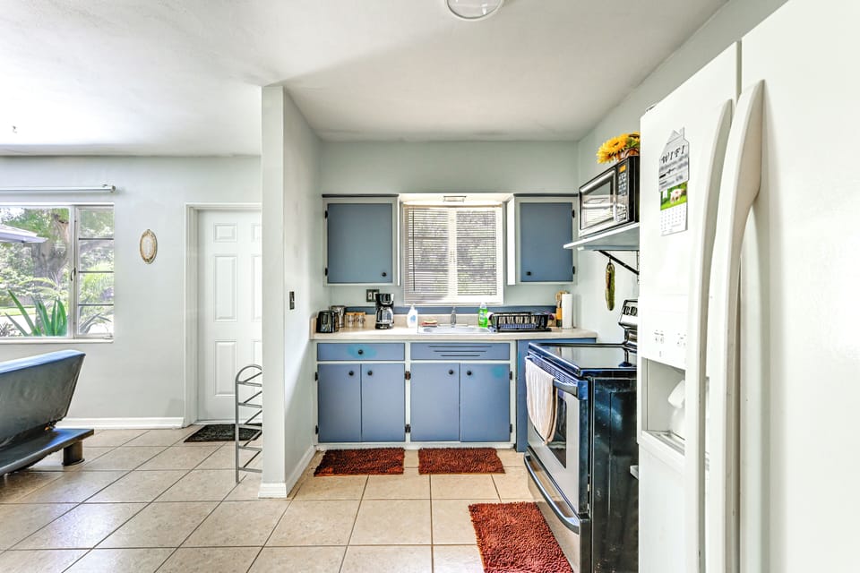 Kitchen | Microwave | Toaster Oven