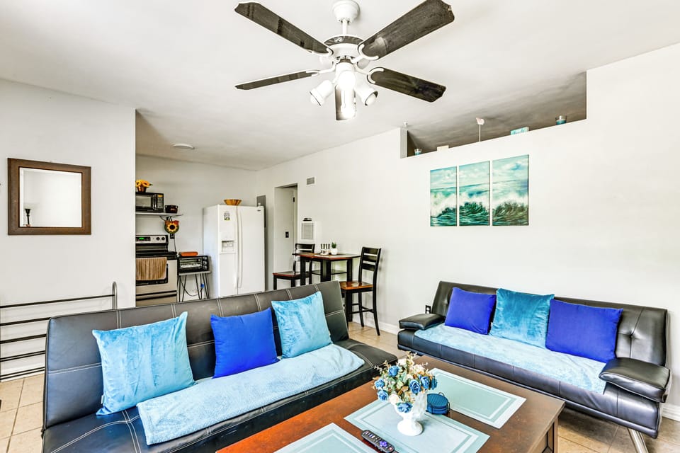 Interior | Open Floor Plan | Free WiFi