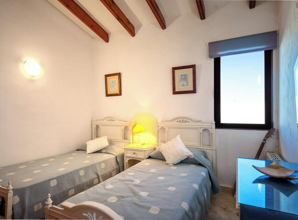 Double bed