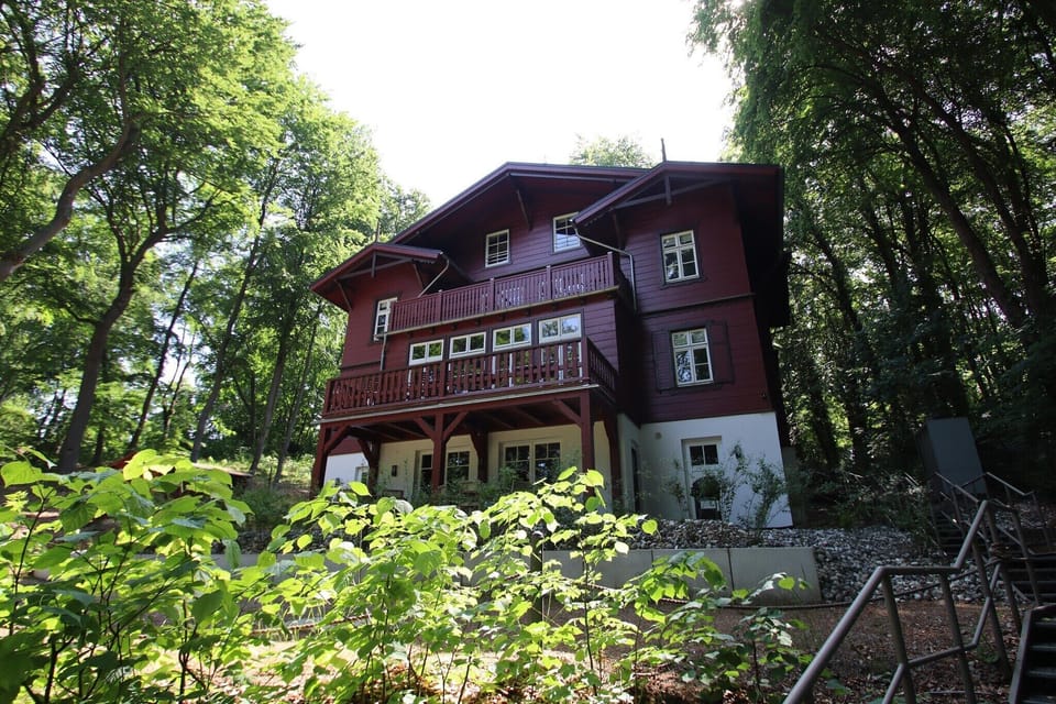 Holiday Home Exterior [summer]