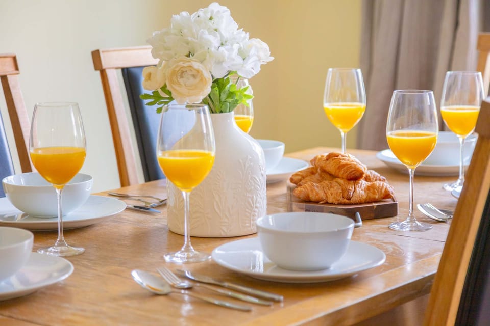 Dining details
