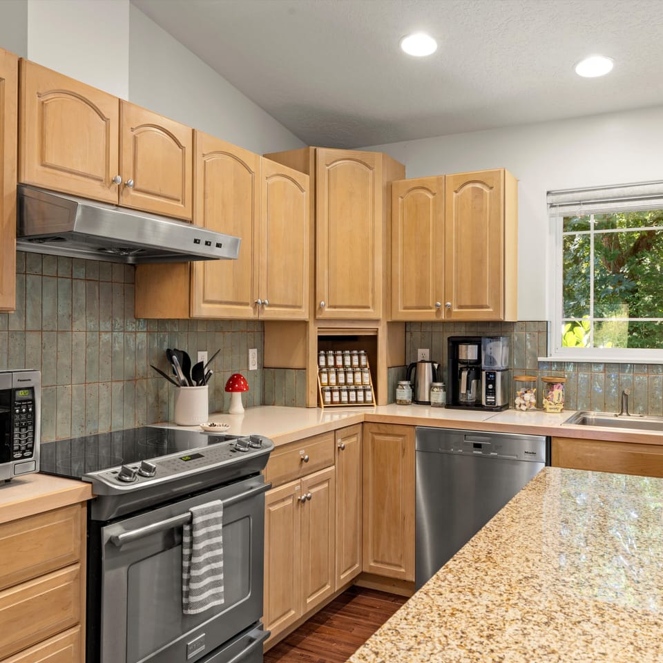 Fully stocked kitchen