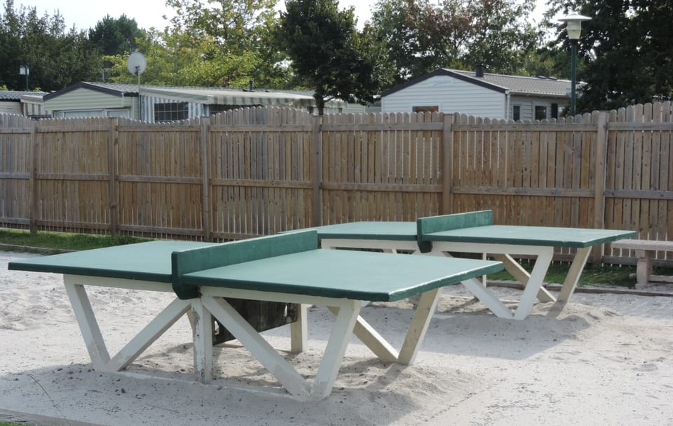 Table tennis