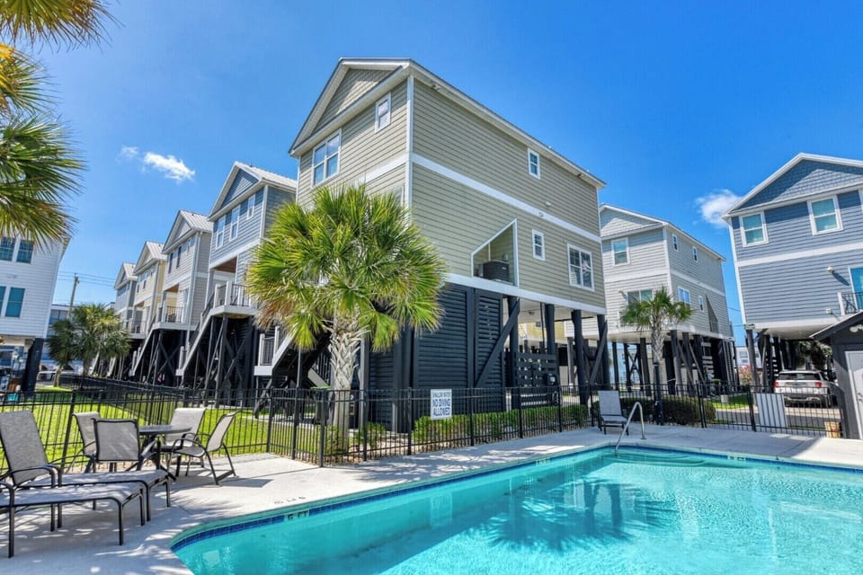 132 Garden City Retreat 