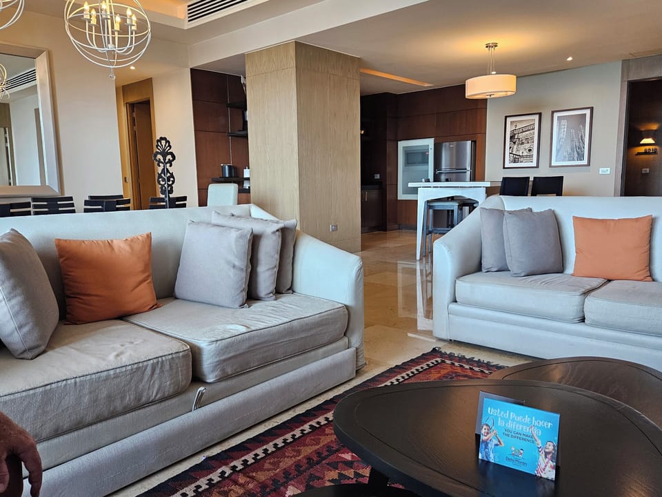 Living Room & Dining Room 