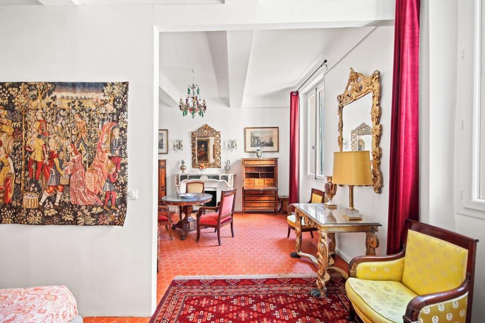 Salon vu de la chambre