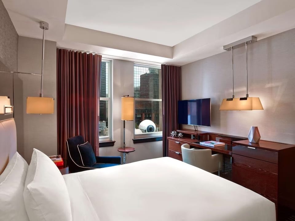 Queen size bed