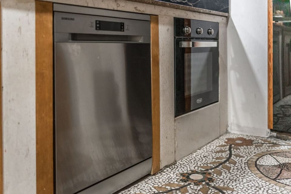 Fully-equipped kitchen details