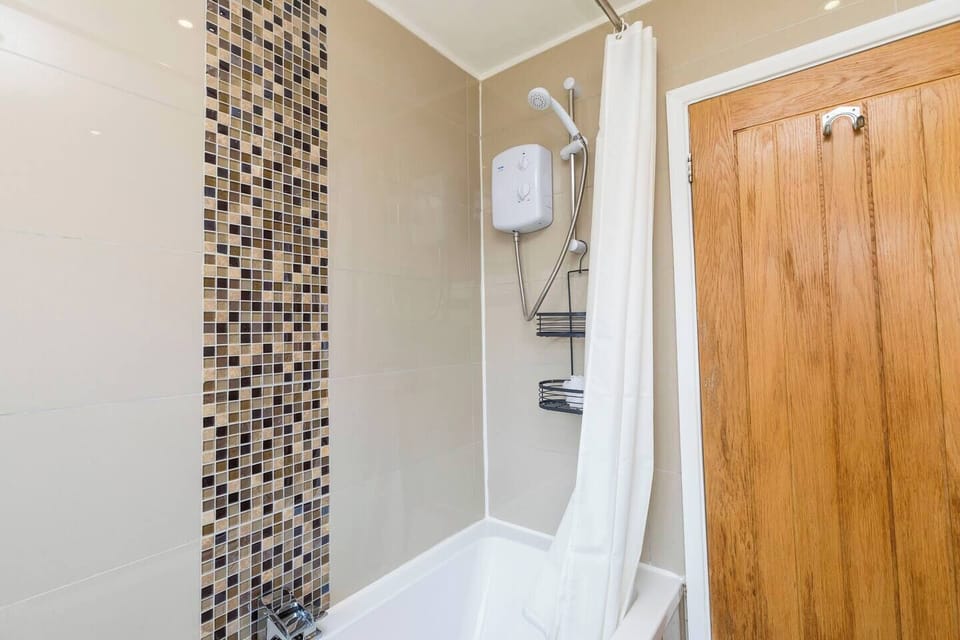 a283381d-62e3-433b-98c9-9221ad93e8ec