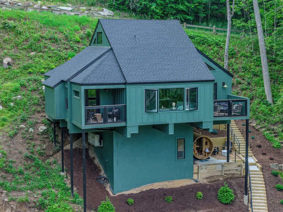 Come on in and kick off your boots! You've just arrived at your Sugar Mountain basecamp — where comfort meets adventure. 
