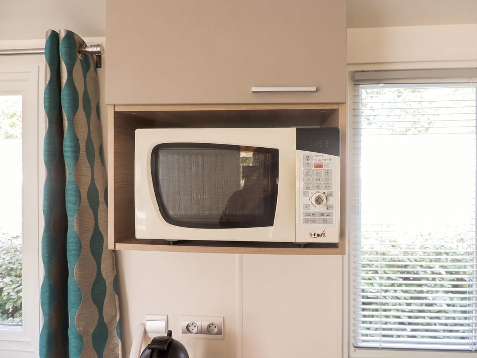 Oven