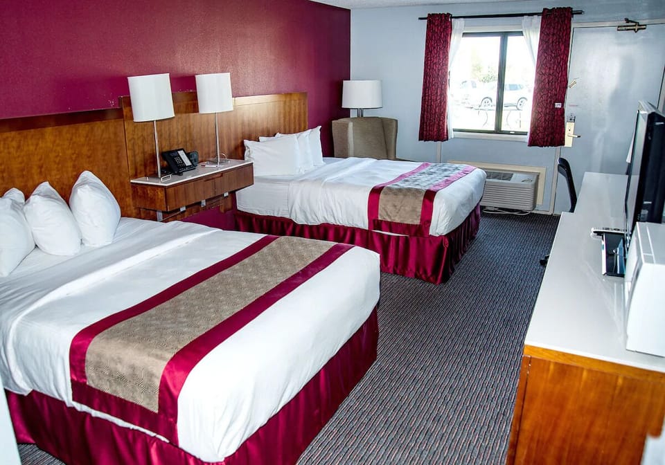Unit with 2 Queen size beds