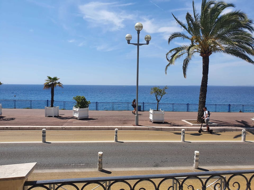 Beach/ocean view