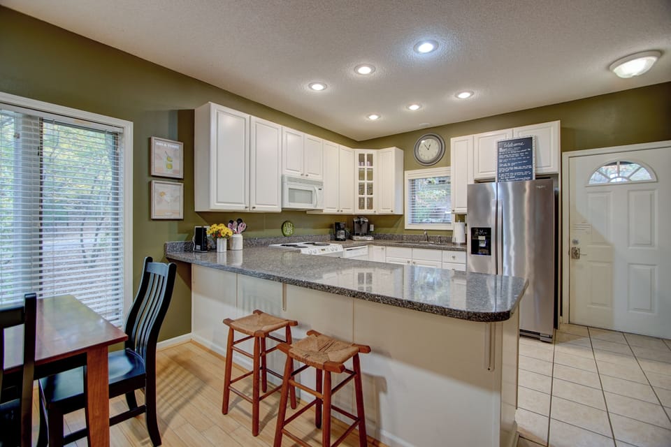 Bar and Kitchen