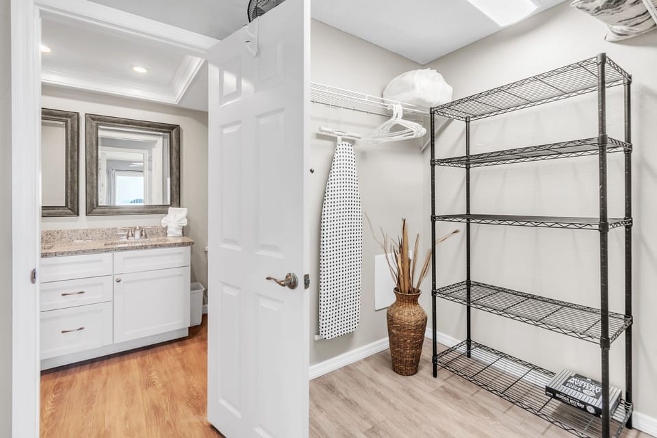 Master Bathroom and Walk in Closet