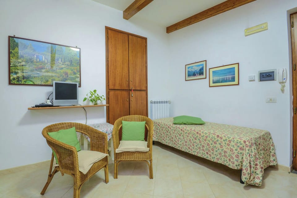 Single bed