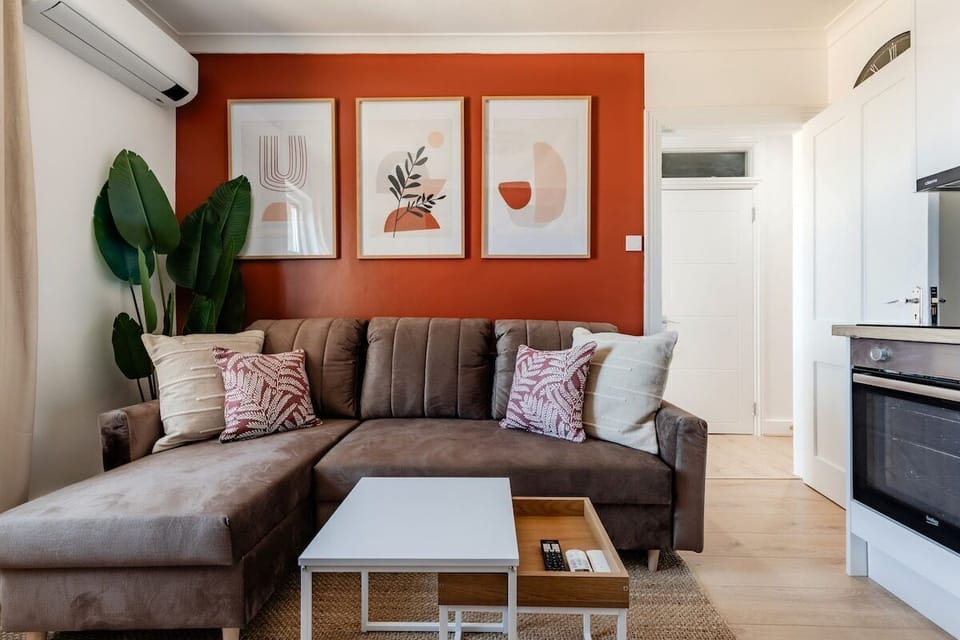 Living Room / Lounge
