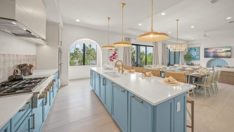 Kitchen - Oversized Refrigerator - (2) Dishwashers, Double Ovens; Large Gas Stove - Bar Seating for 6