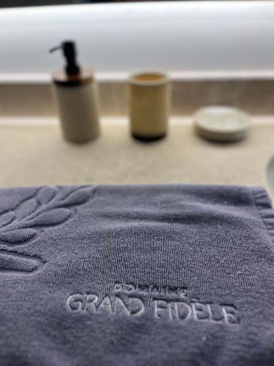 Bathroom amenities