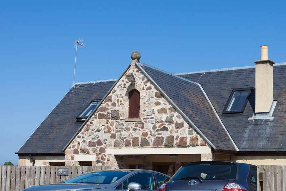 Appletree Cottage Exterior