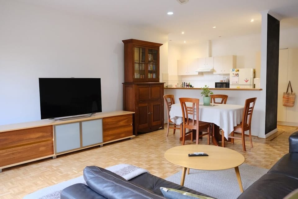Living & Dining Areas