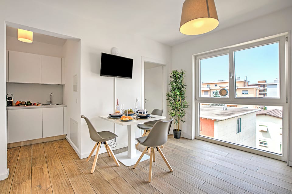 Kitchen and dining area