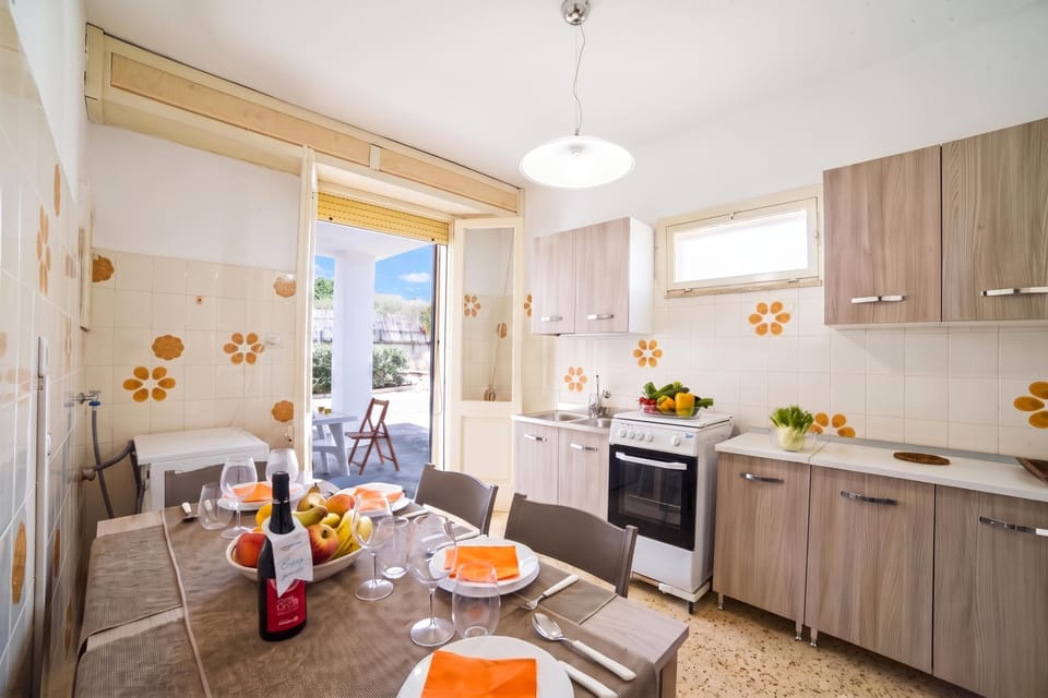 Kitchen and dining area