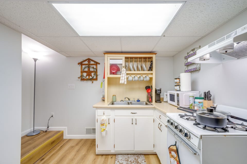 Kitchen | Keurig | Toaster