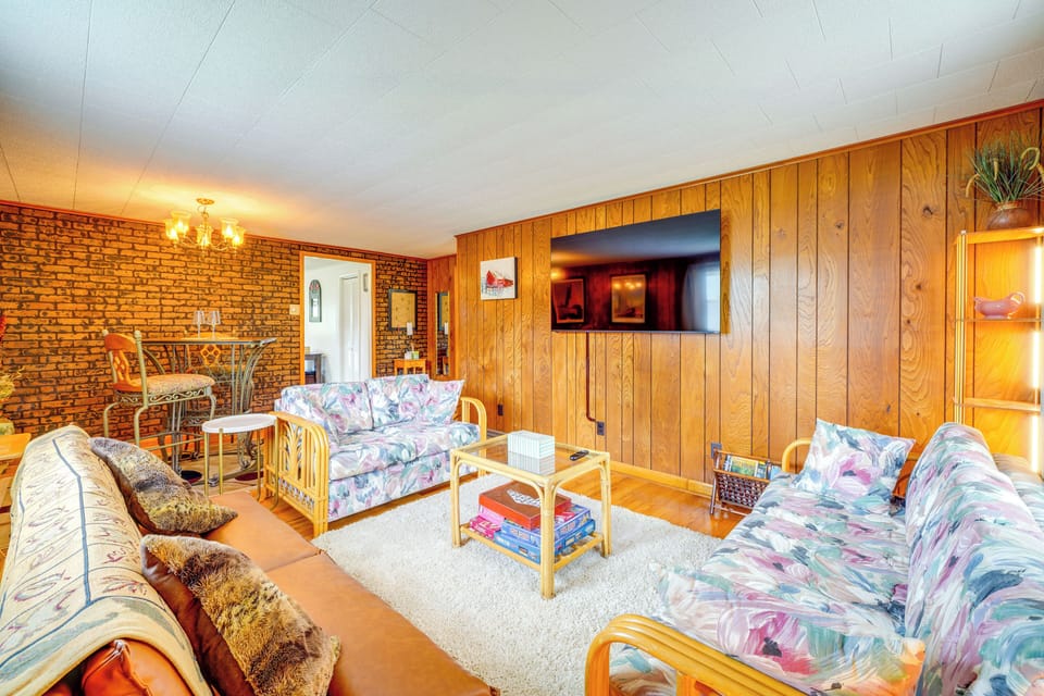 Sophia Vacation Rental | 2BR | 1BA | 1,000 Sq Ft | Stairs Required