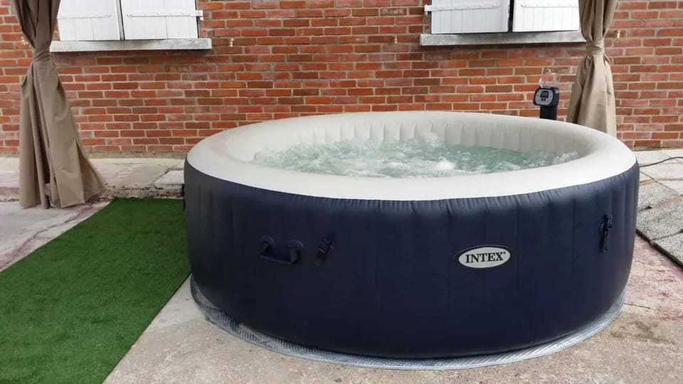 Jacuzzi