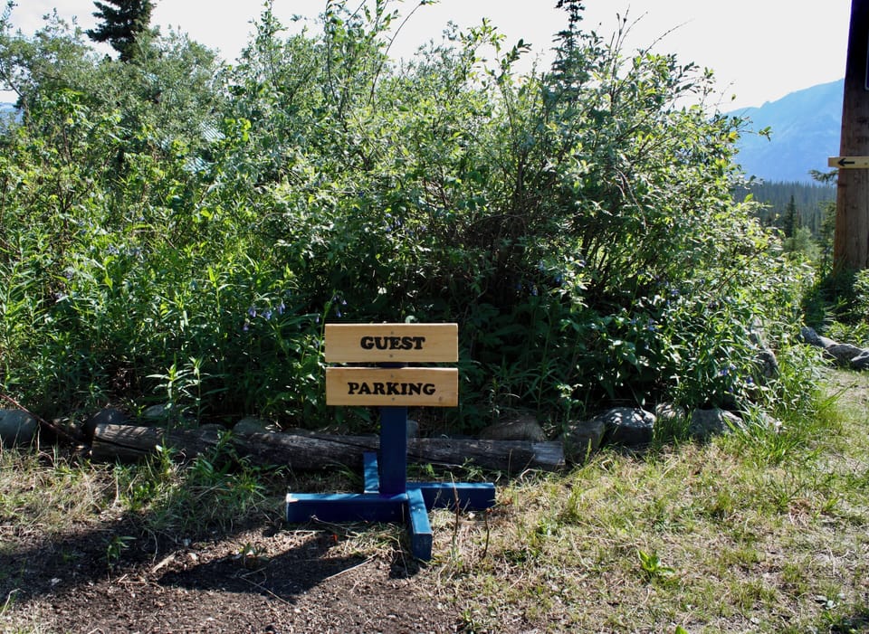 Guest parking sign.
