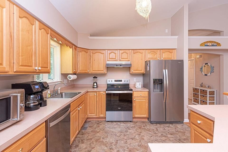 Kitchen, View 2