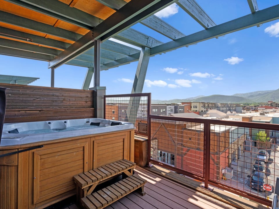 Balcony / Private Hot Tub