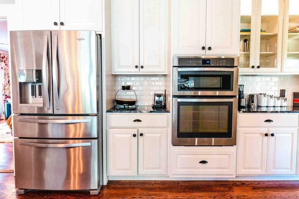 This well curated kitchen has everything you need to create an impressive meal. 