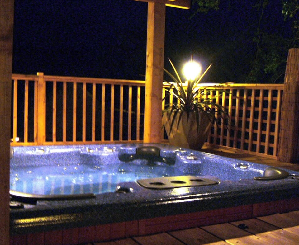 Jacuzzi