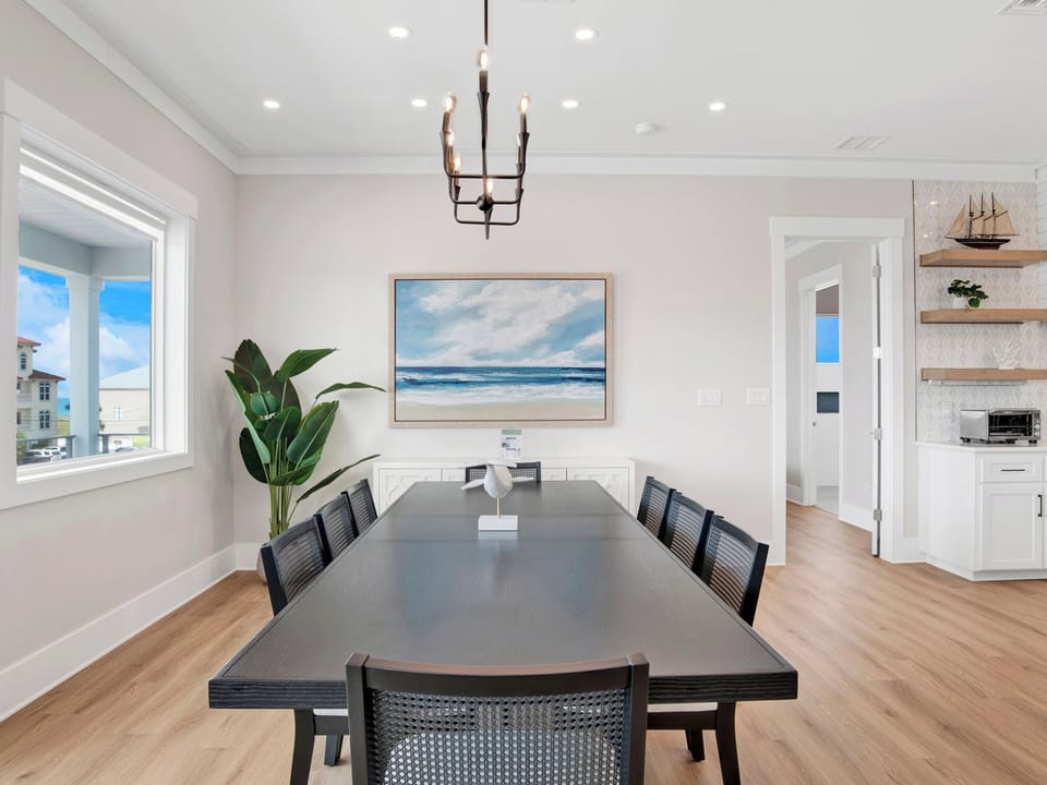 Dining Area - Third Floor