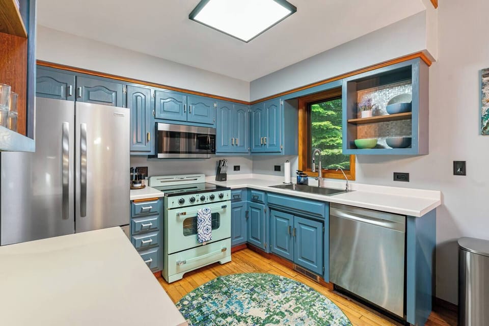 Fully equipped kitchen—everything you need for home-cooked meals in Door County.