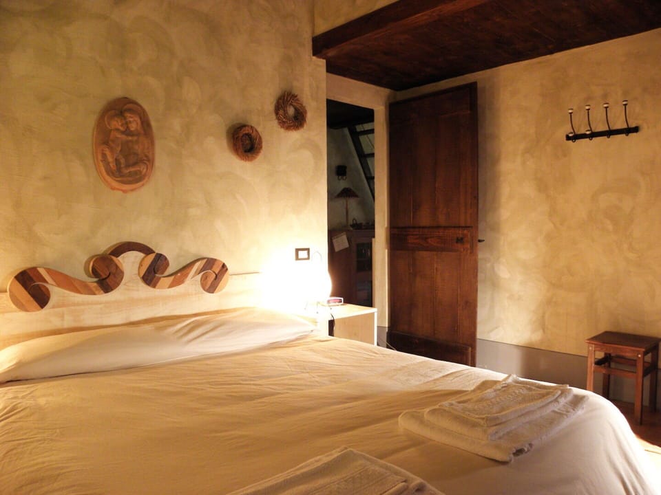 Autumn, Bedroom, Spring, Summer, Winter