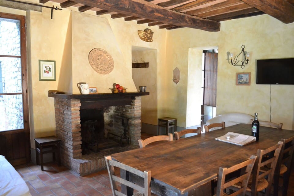 Autumn, Dining Room, Spring, Summer, Winter