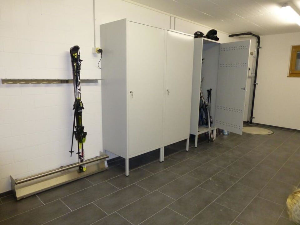 Flooring, Floor, Door, Aluminium