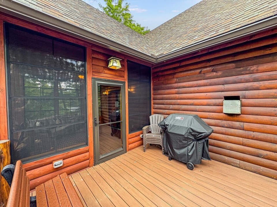 Beautiful Private Deck