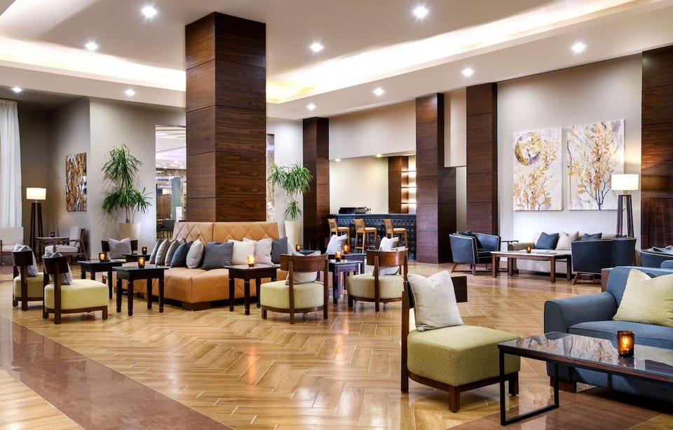Settle in with cocktails and conversation in stylish lounges.