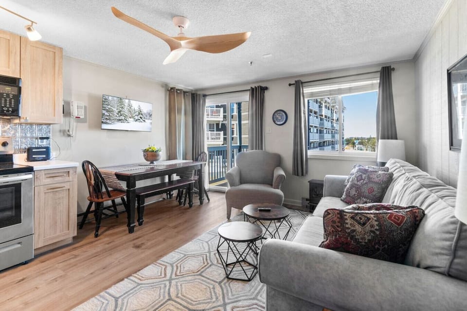 Welcome to Mountain Lodge 210!