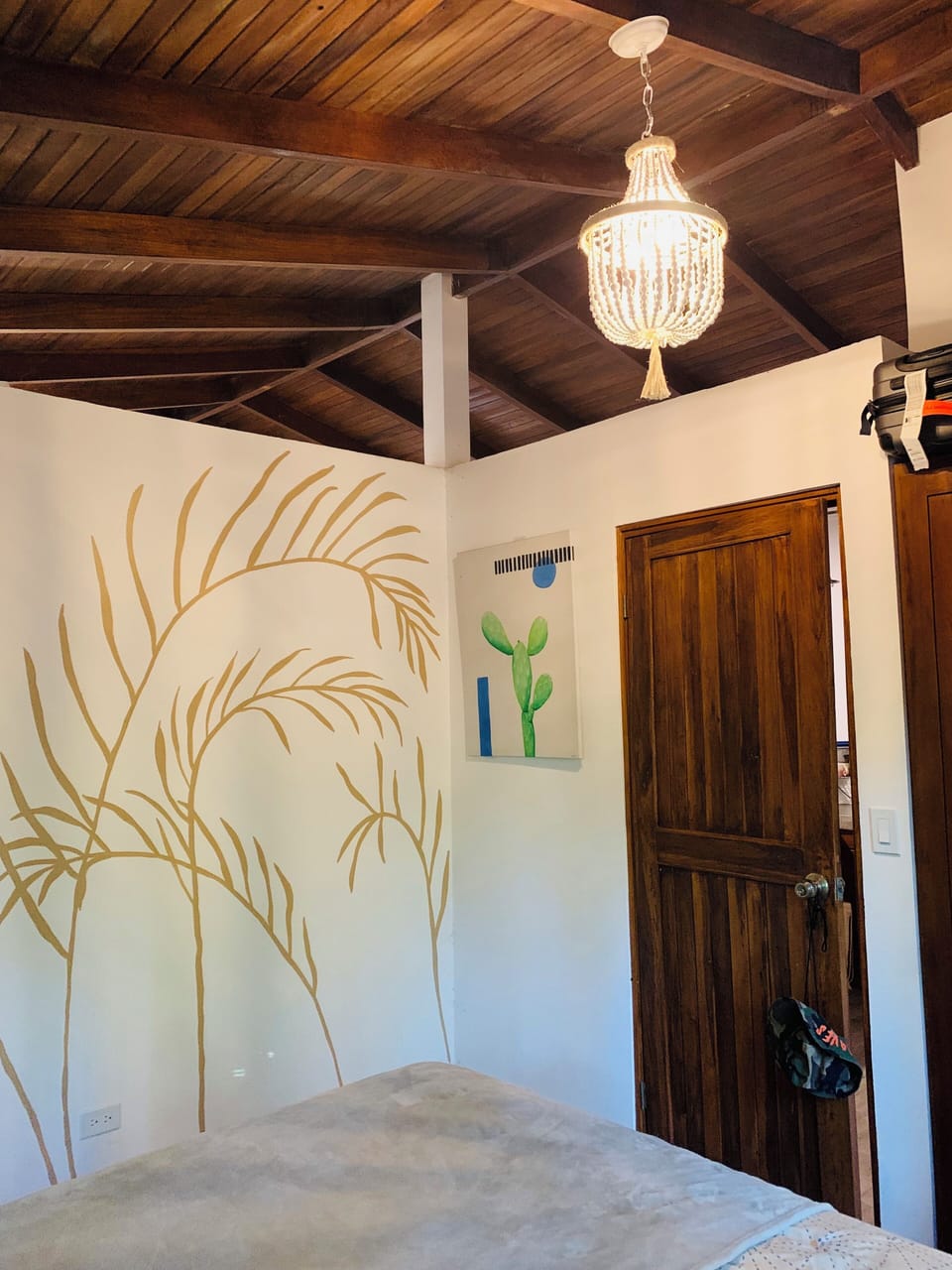 Casa Hoja Playa Grande surf house cottage bedroom 