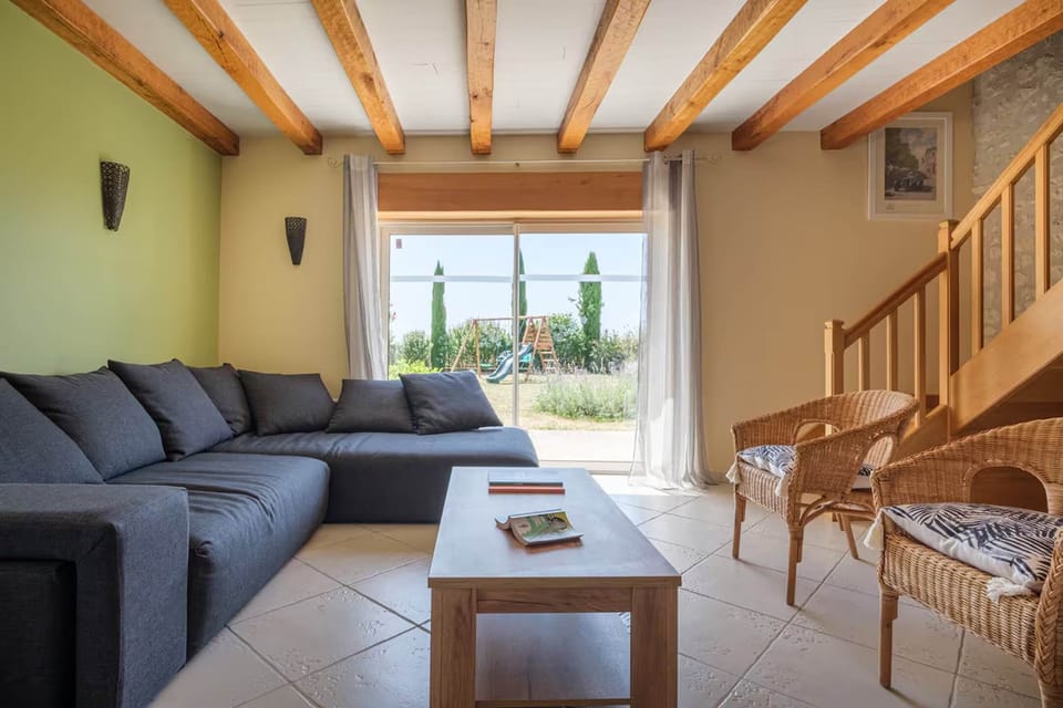 Le salon vue sur le jardin