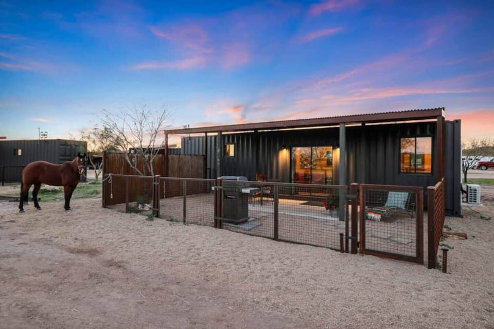 261cb067-32ac-4d1f-b46d-e1825351444a