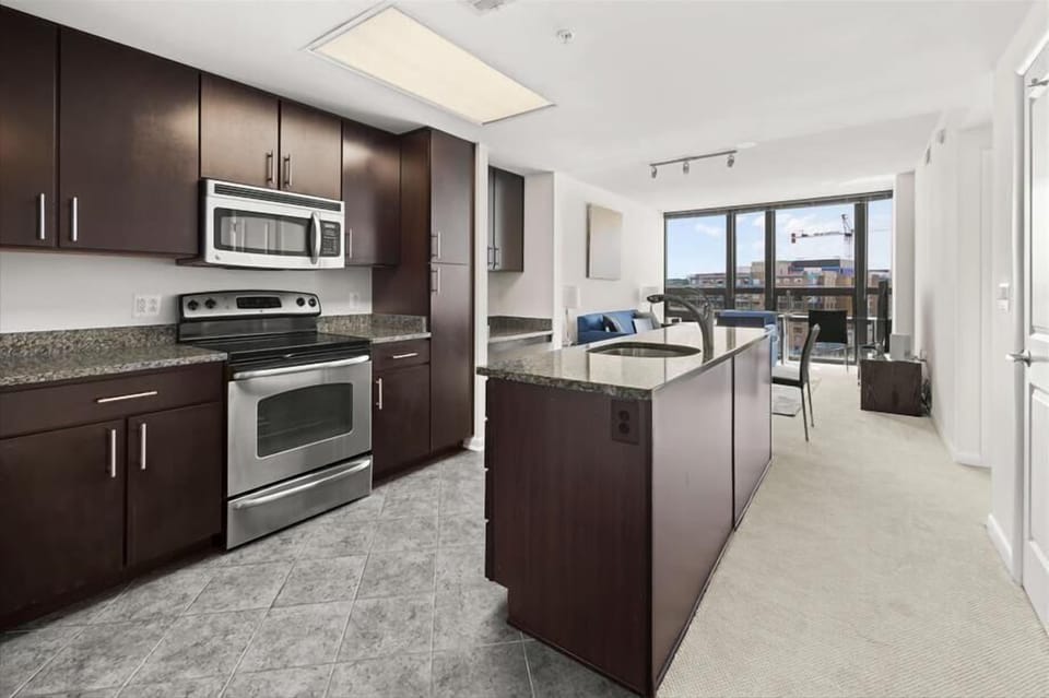South Arlington Arlington 1 Bedroom Kitchen