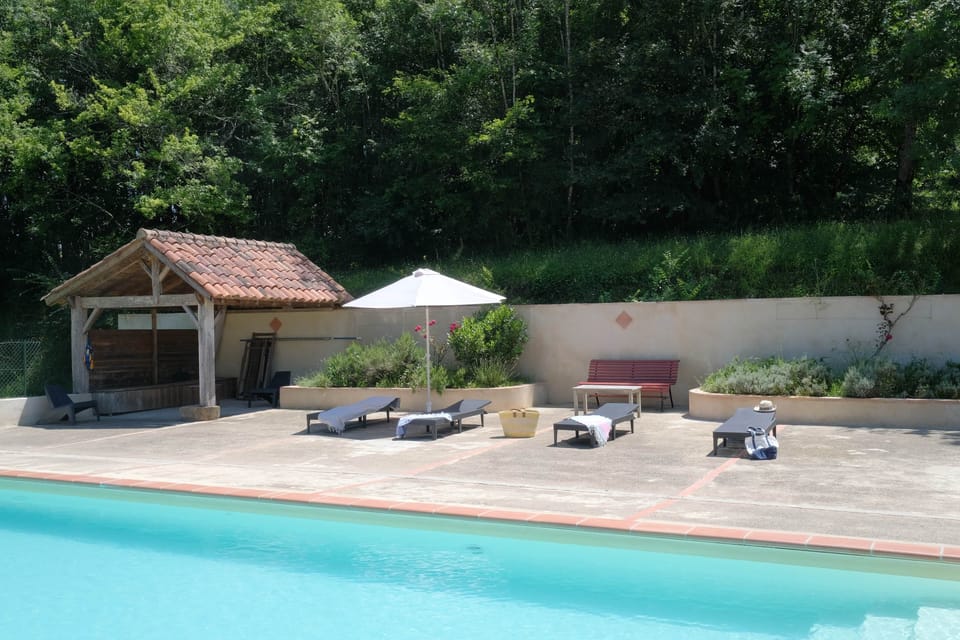 Pool side, Domaine du Château de Beaulieu, Gers