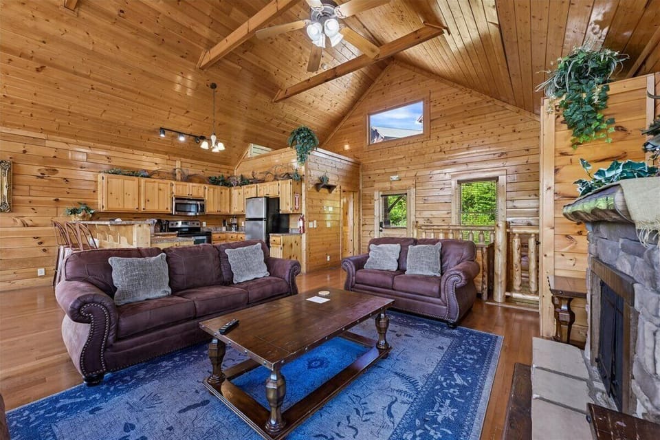 Main Level-Living Room