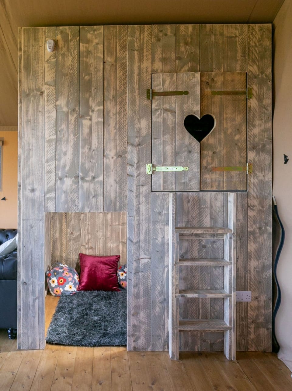 Snug and enclosed king-size cabin